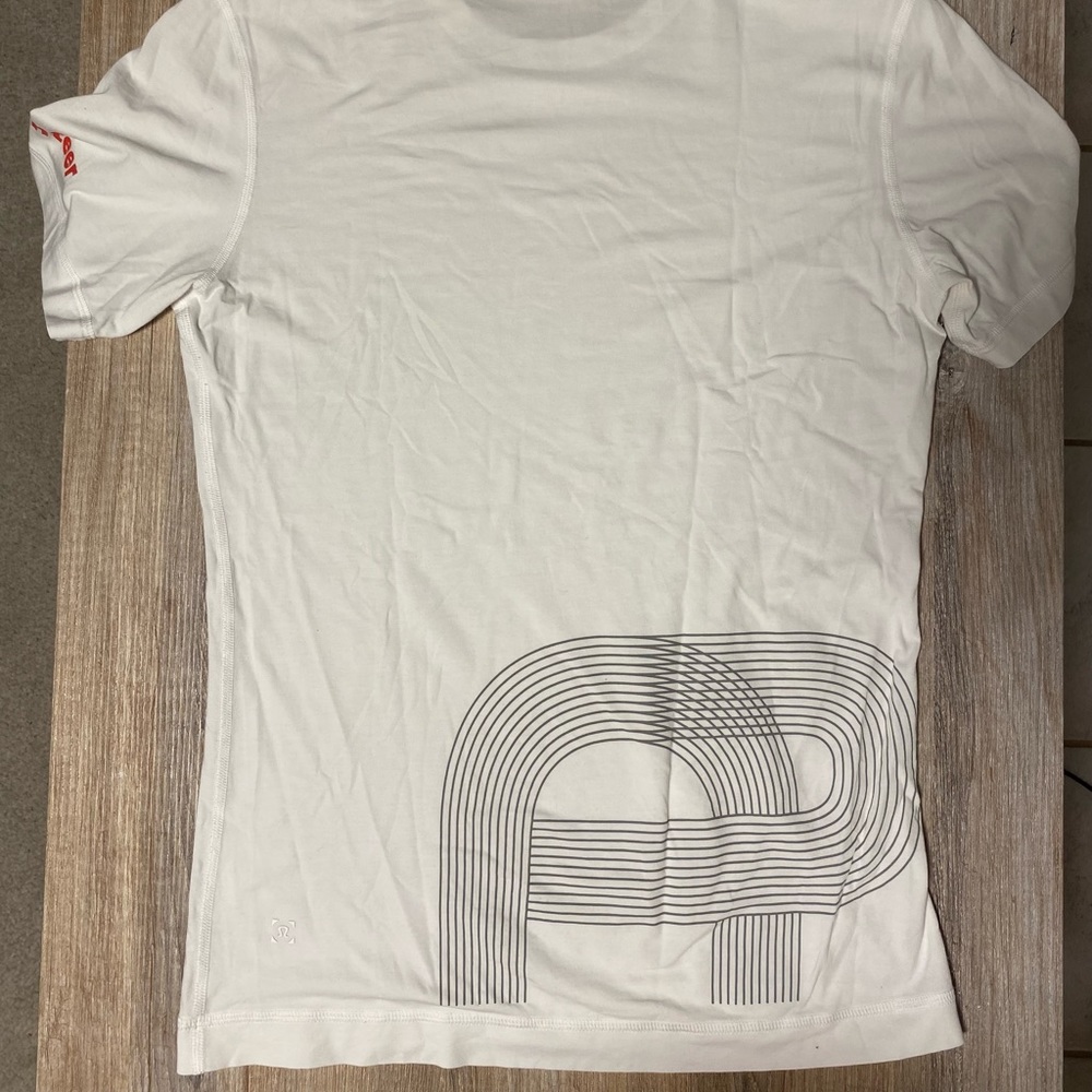 $10 ADD-ON // LULULEMON Special Edition 5 Year Basic T